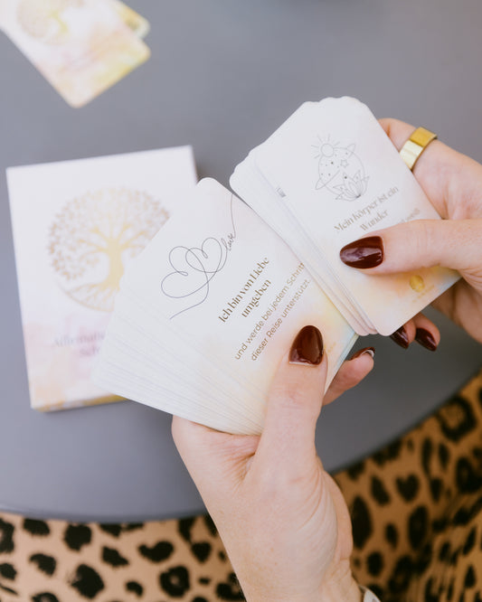 Affirmationskarten für eine strahlende Schwangerschaft