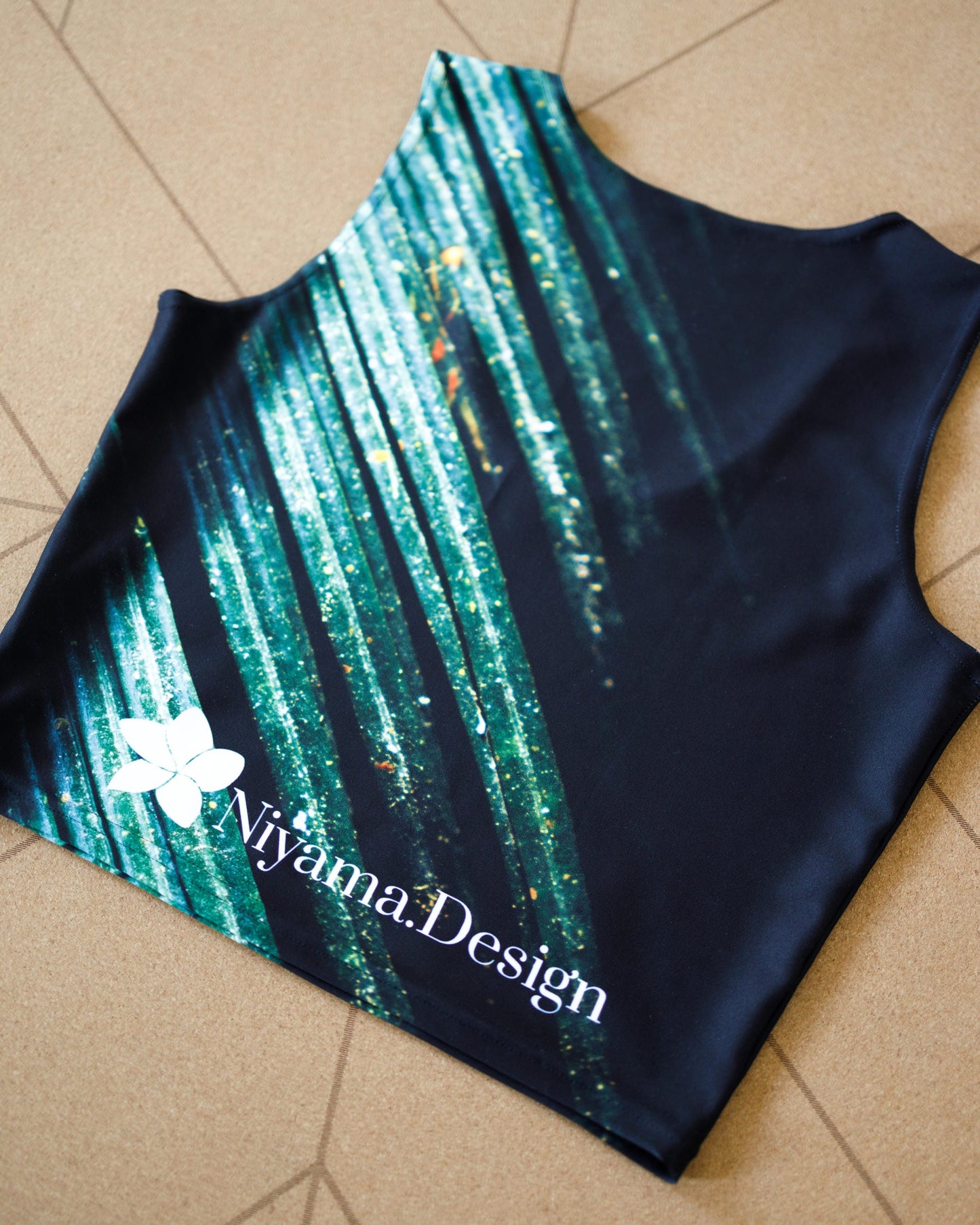 Leaf — Crop Top